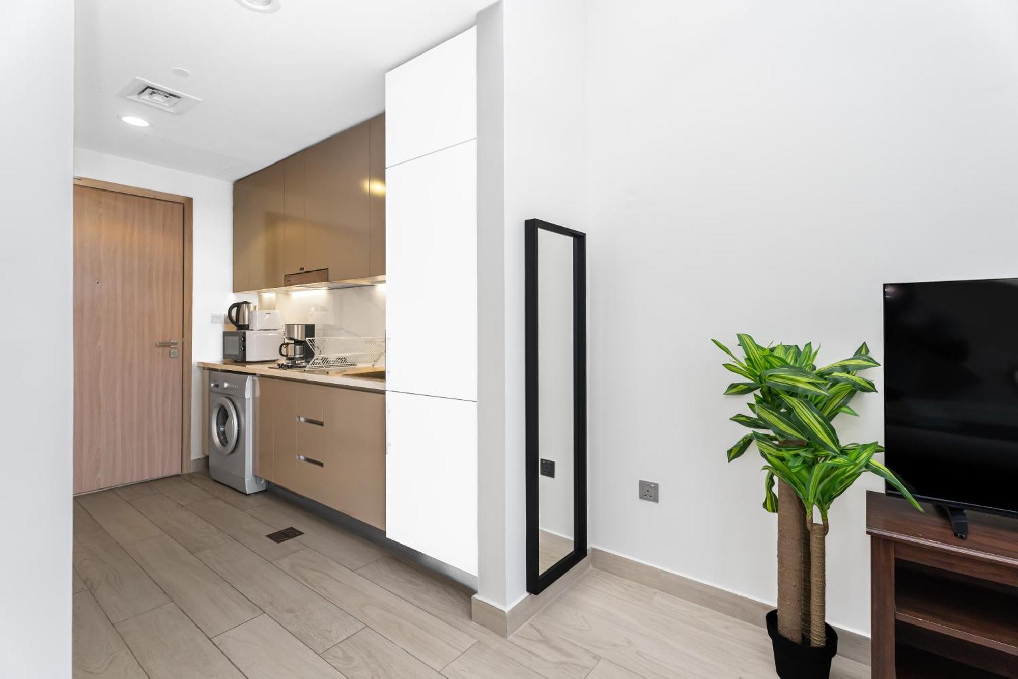 Escape24 Stylish Studio Azizi Riviera 8 Meydan One 두바이 외부 사진